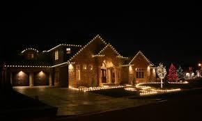 Christmas lights installers
